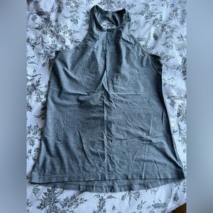 Lululemon grey tank